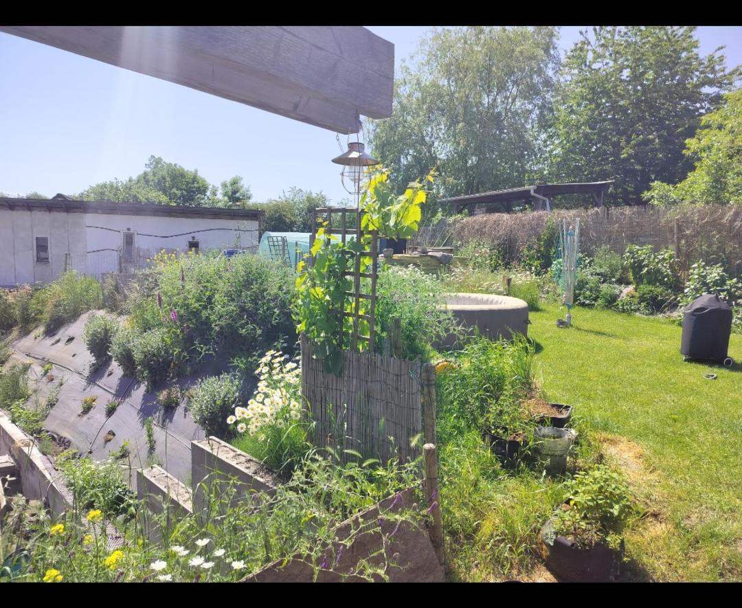 Gee Is Sharing Her Home Liege Exterior photo